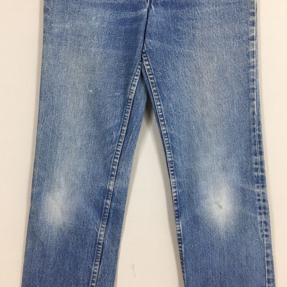 Vintage Levi’s Jeans - Picture 2 of 14